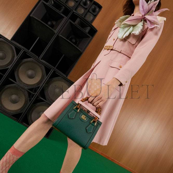 GUCCI DIANA MINI TOTE BAG 702732 (20*16*10cm) GUCCI DIANA MINI TOTE BAG 702732 (20*16*10cm)
